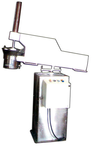 Farsan Sev Machine Capacity: 200 Kg/Hr