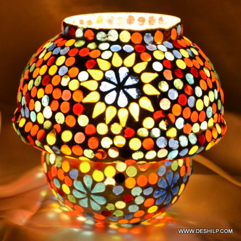 DESIGNER GLASS  TABLE LAMP