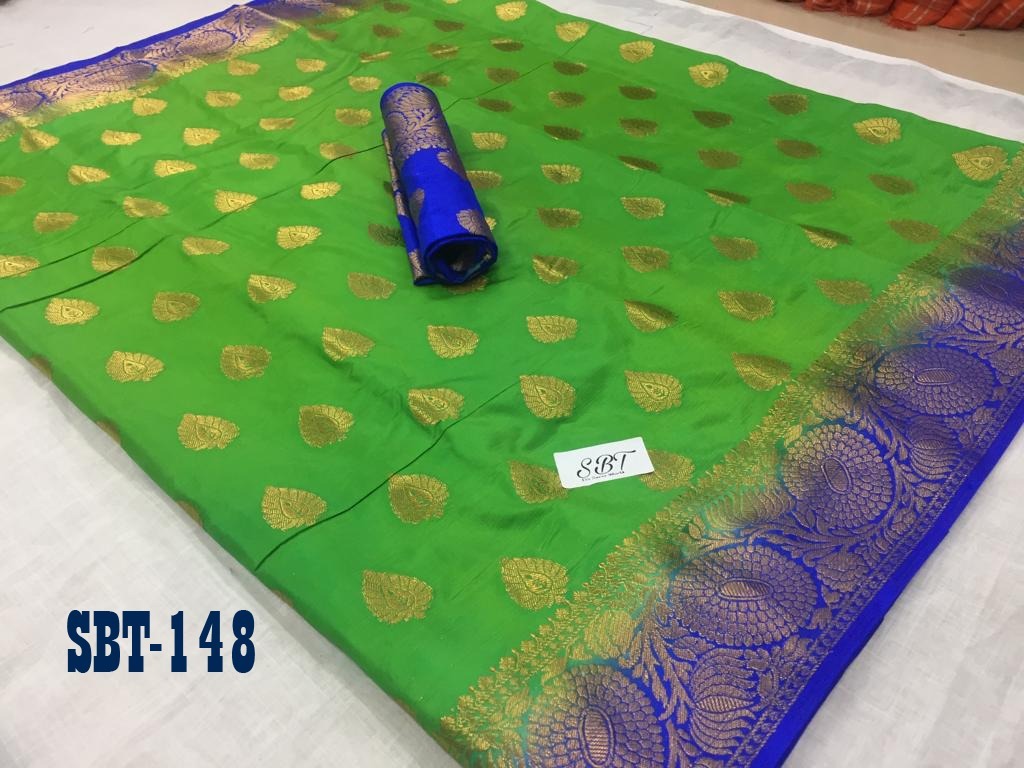 Flower Border Kanchivaram Rich Pallu Design Saree