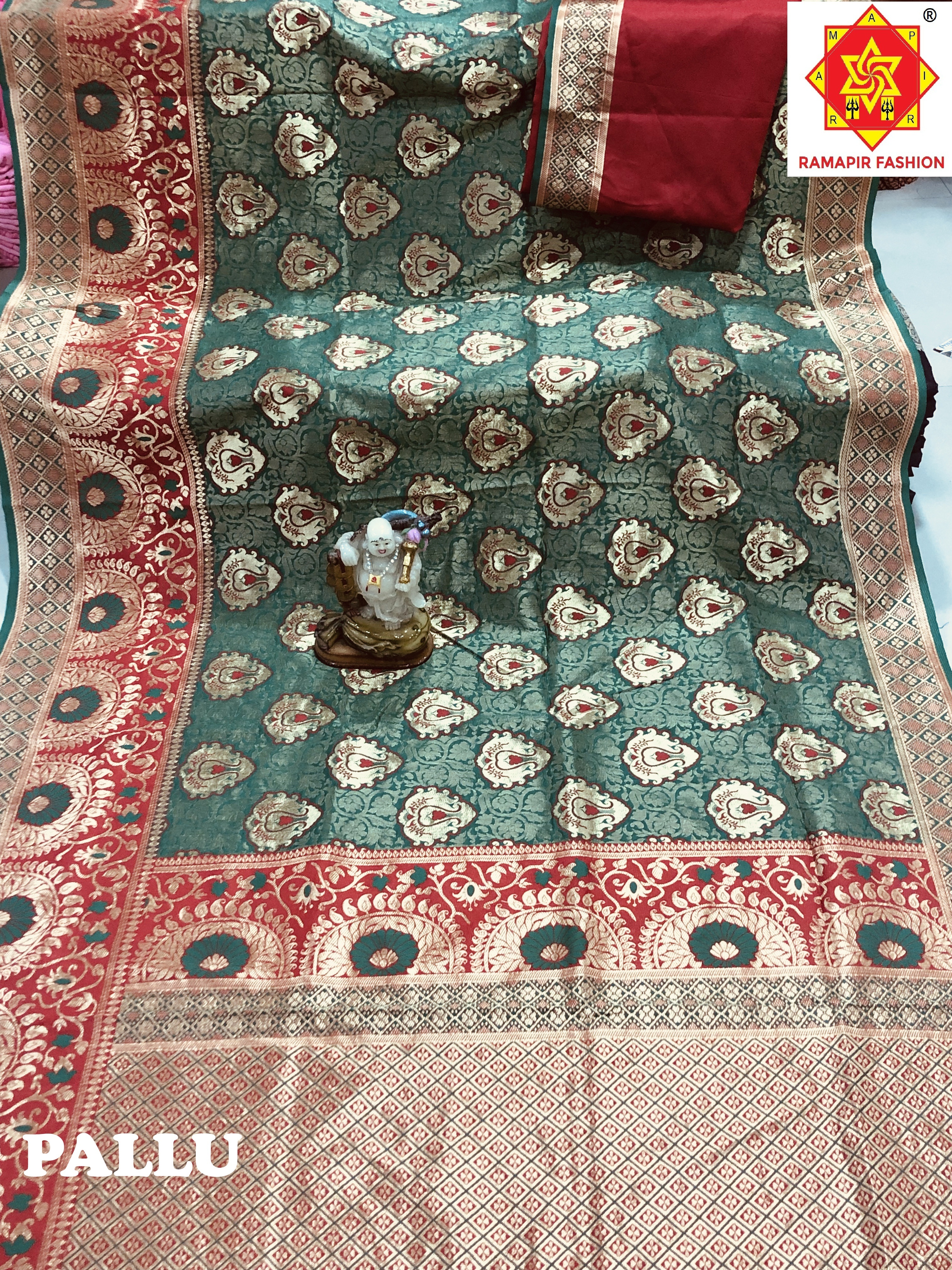New Flower Design Banarasi Saree