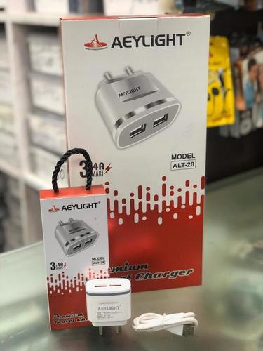 Aeylight Dual USB Charger