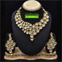 Artificial Diamond Necklace Set - Artificial Diamonds With Pearls & Chosen Grade Metal | Stunning Aesthetic Design For Celebrations, Weddings And Events