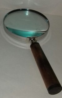 Magnifier with wood Handle