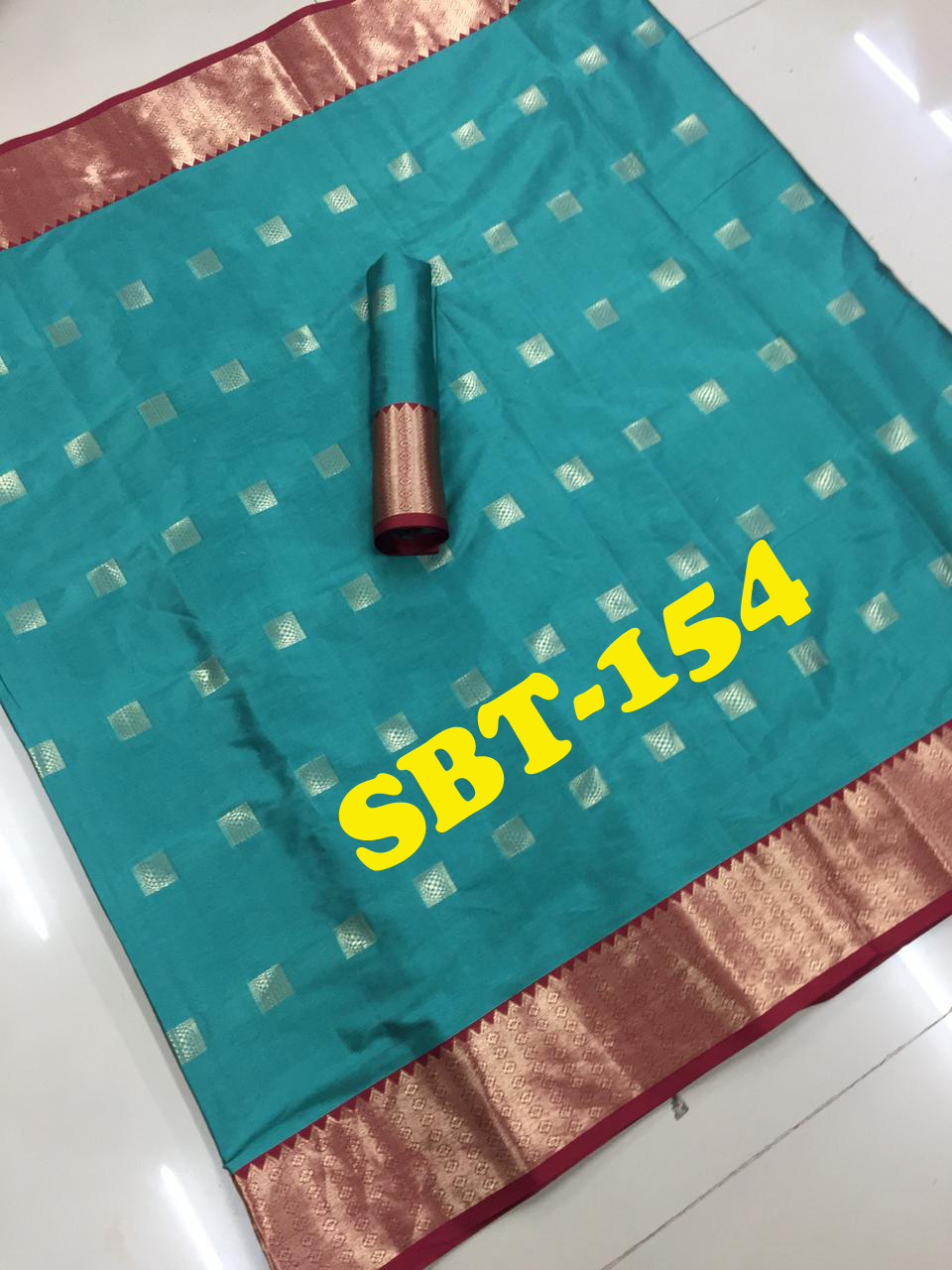 Cotton Silk Saree With Running Blouse Piece