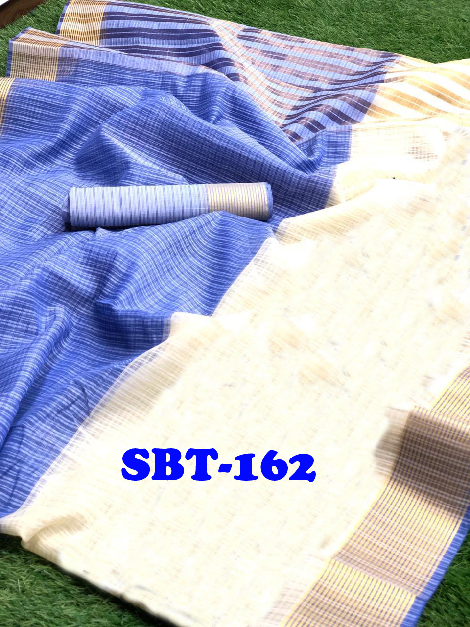 NEW FANCY SAREE WITH MONIKA CHECKS