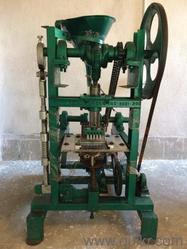 Brick camphor making machine