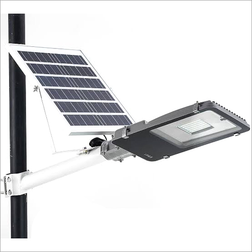 Rechargeable LED Street Light