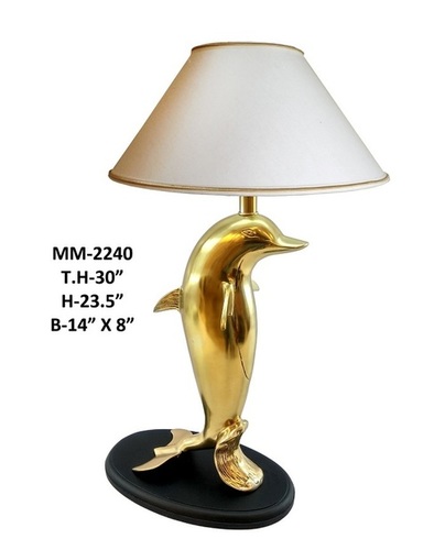 Brass Fish Lamp With Metal Base Size: T.H-30" H-23.5" B"14" * 8"
