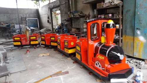 Metal Family Track Train