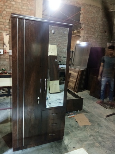 Wooden Almirah Wooden Almirah