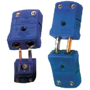 MALE / FEMALE PLUG SOCKETS