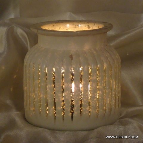 SILVER FINISH ANTIQUE CANDLE HOLDER