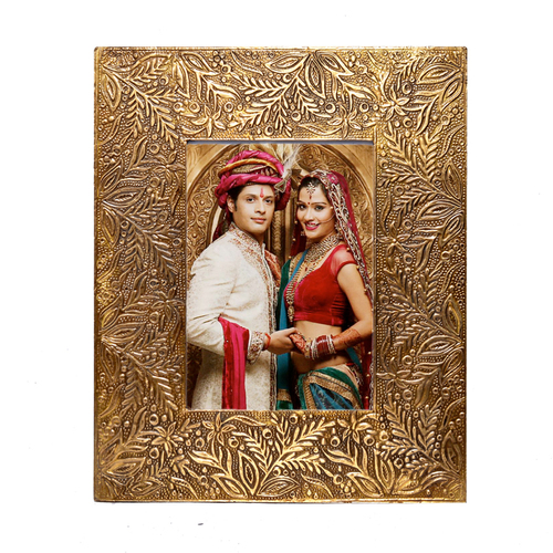 Brass Fitted Decorative Wooden Picture Frame Handmade Photo Frame Handicraft