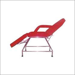 SS Three Folding Facial Bed