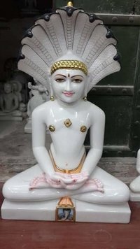 White Marble Mahavir Statue