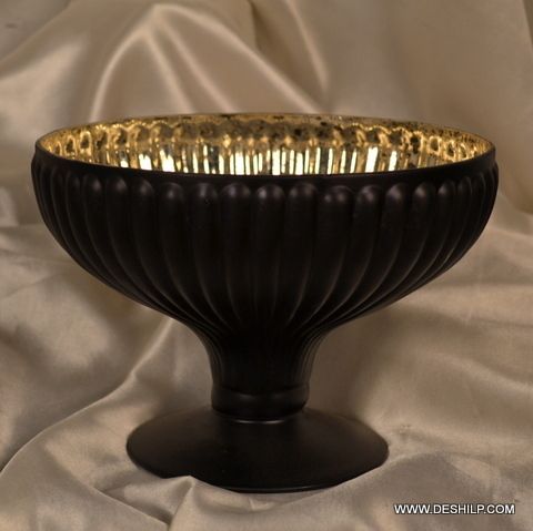 PILLAR SILVER CANDLE HOLDER