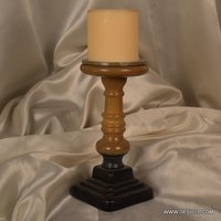 PILLAR CANDLE HOLDER WITH SILVER FINISH
