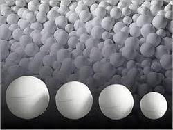 68% Alumina Ball Density: 3 Kilogram Per Cubic Meter (Kg/M3)