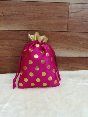 Handmade Attractive Look Giveaway Potlis and Envelopes