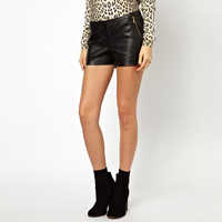 Ladies Skinny Leather Shorts