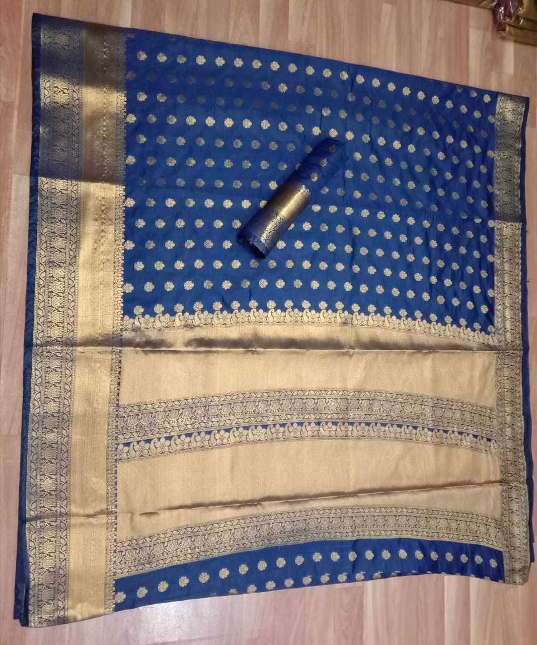 JEQUARD ZARI BUTTA SILK SAREE