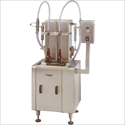 Semi Automatic Liquid Filling Machine