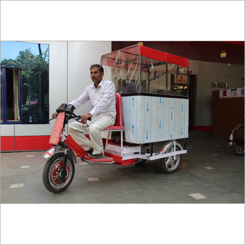 Self Employment Battery Operated Rickshaw