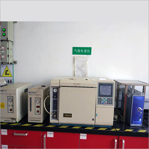 Gas Chromatograph