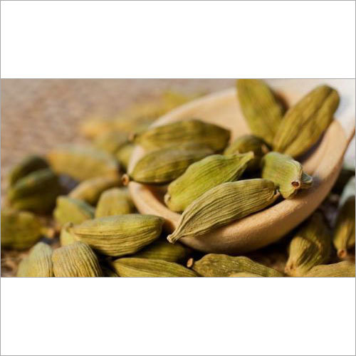 Seasoning Cardamom