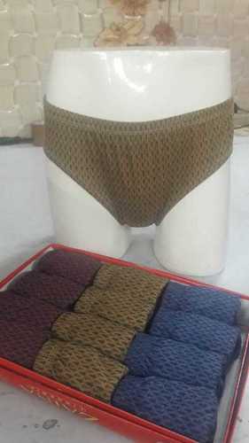 Ladies Panty With Jali