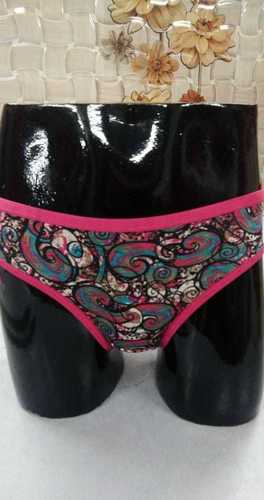Ladies Pink Designer Panty