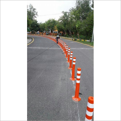 Road Spring Post - Color: Orange