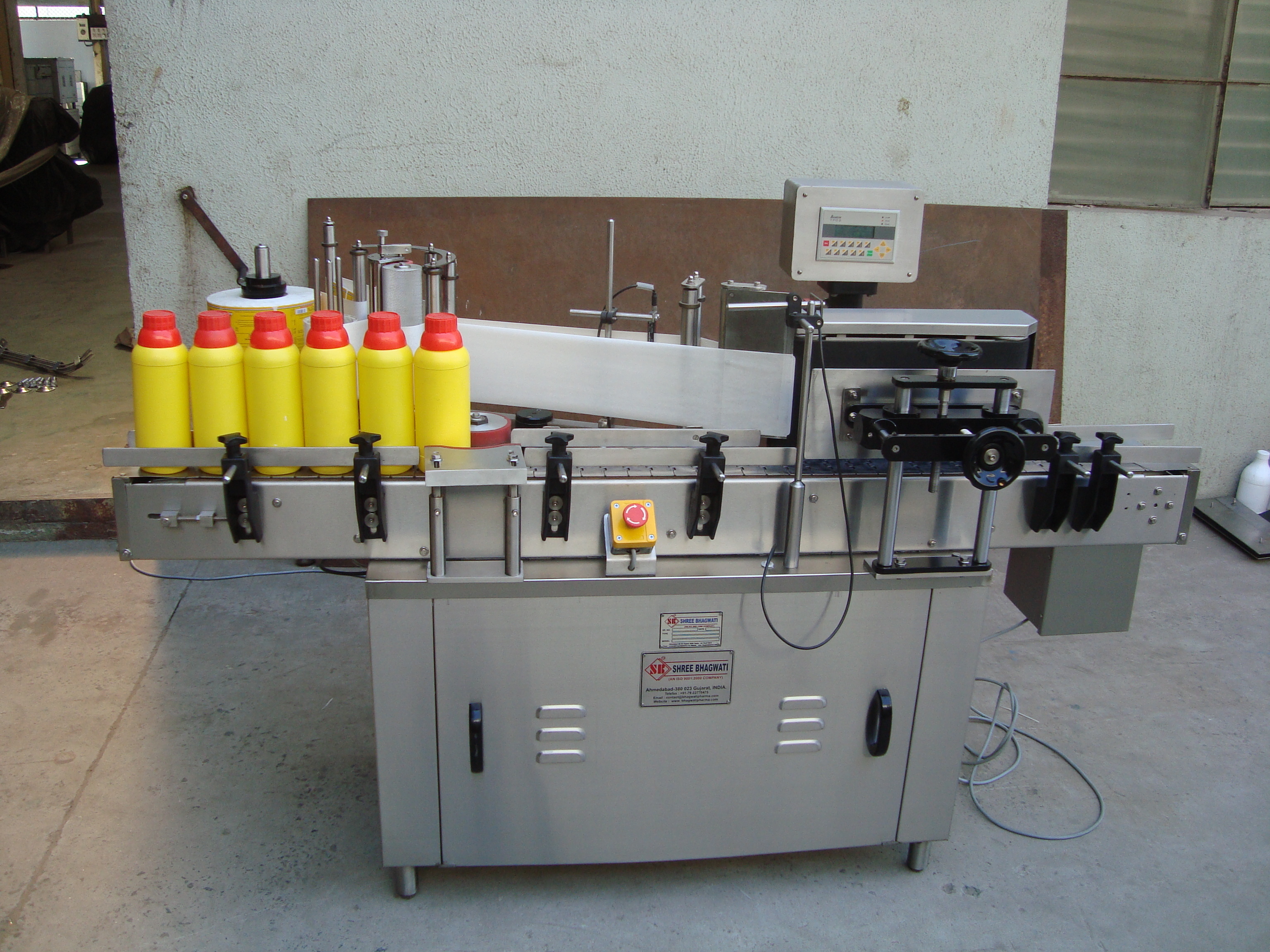 Automatic Self Adhesive Vertical Sticker Labelling Machine