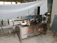 Automatic Self Adhesive Double Side Sticker Labeling Machine Capacity: 10 Ml To 1000 Ml