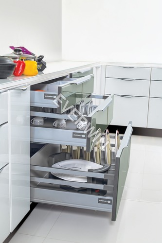 Regular Box Double Gallery Carpenter Assembly