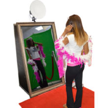 Framed Selfie Photo Booth With Dslr Camera For Wedding And Party