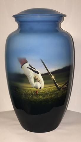 Beautiful Etched Golf Memorial Cremation Urn