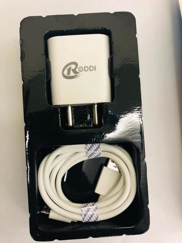 White Roddi 1.2A Usb Charger