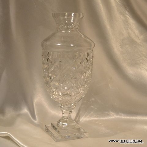 Clear Glass Cutting Flower Vase Bottom Diameter: 13  Centimeter (Cm)