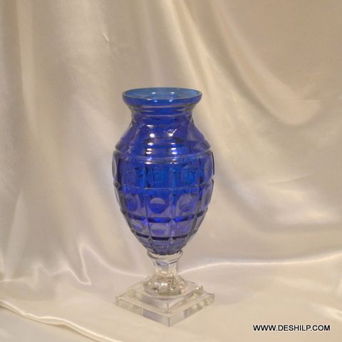 Heavy Cut Glass Flower Vase Bottom Diameter: 15  Centimeter (Cm)