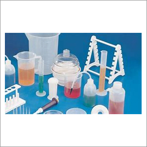 Laboratory Plastic Ware By TRUE LAB SOLUTION
