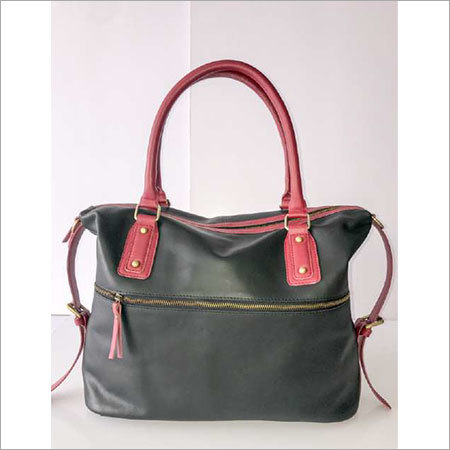 Leather Handbag Gender: Women