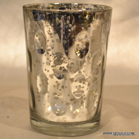 SMALL SILVER FINISH CANDLE HOLDER