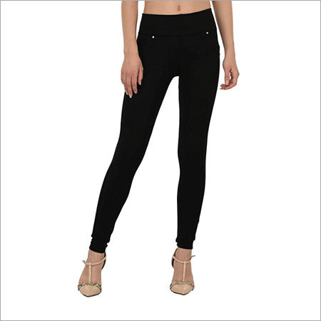 Regular Ladies Black Denim Jeans
