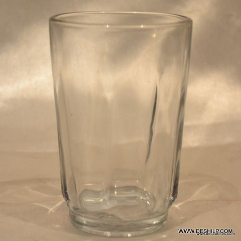 CLEAR GLASS WATER TUMBLER