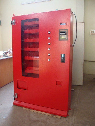 SNACK VENDING MACHINE MINI