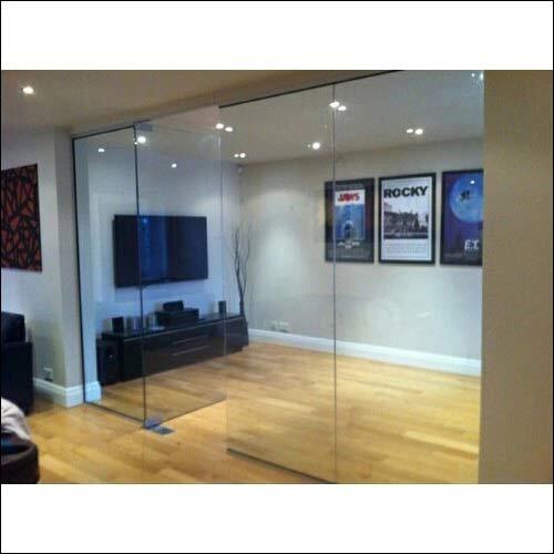 Toughened Glass Partition Size: As Per Requirement