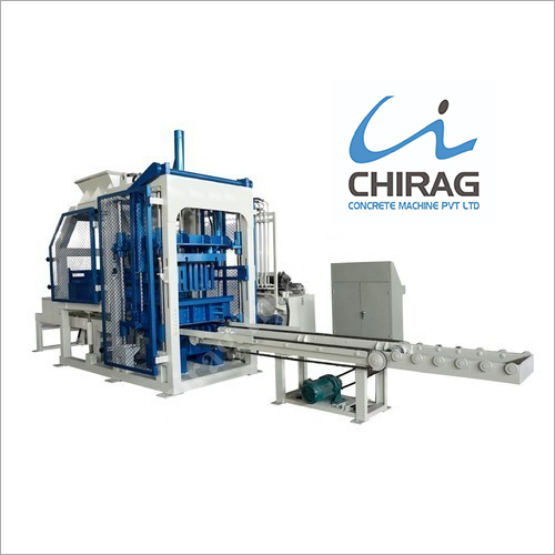 Blue Semi Automatic Hydraulic Paver Block Making Machine