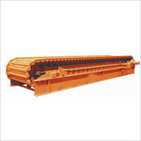 Apron Feeder - Mild Steel, Brown Color | 220-240 Voltage, Flat Belt Design For Industrial Use 