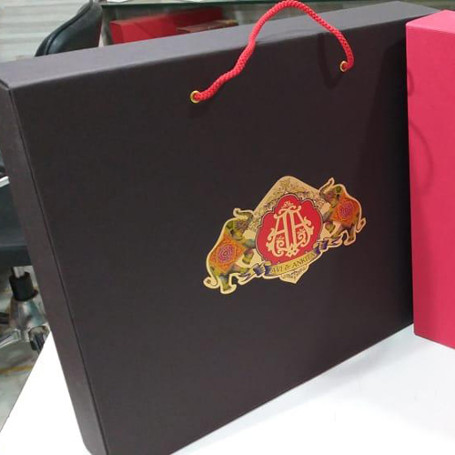 Paper Box with Handle